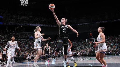 WNBA季后賽首輪G2 菲尼克斯水星86 - 60紐約自由人 全場集錦