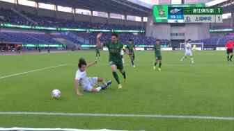 楊皓宇被吹禁區假摔 兩黃變一紅被罰下場