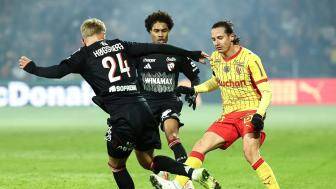 法甲-加尼乌破门制胜 十人朗斯1-0十人斯特拉斯堡