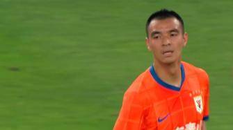  泰山3-1领先！瓦科内切兜射中柱 刘彬彬插上劲射破门