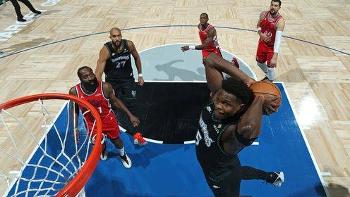 ?森林狼18分逆转快船 哈登34分+历史前十里程悲 里德末节14分