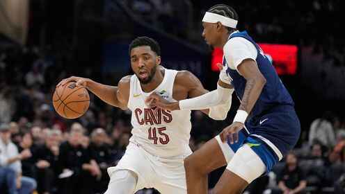 單節12分帶隊逆轉復仇狼群！米切爾全場貢獻28分8助集錦