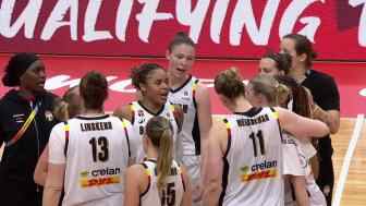 03月17日女籃世界杯預(yù)選賽小組賽武漢賽區(qū) 比利時(shí)女籃93-50捷克女籃 全場集錦