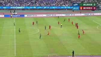 王鈺棟大單刀機(jī)會(huì) 調(diào)整兩步推射被姚浩洋撲出