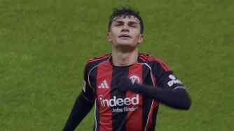  吉拉西禁區內犯規魯莽送點！烏尊主罰穩穩命中！