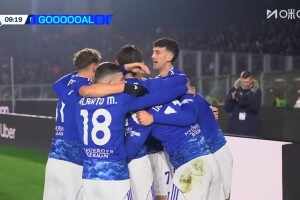  米蘭丟球！科莫戰術角球精準傳中！肯普夫頭球轟炸破門！