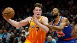 這新秀太NB了！康神克尼佩爾三分10中6射落26分11板8助力斬紐約