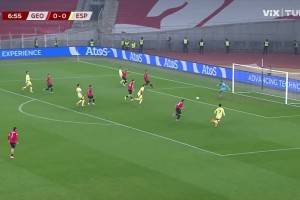  格魯吉亞禁區內手球送點！奧亞薩瓦爾主罰命中！