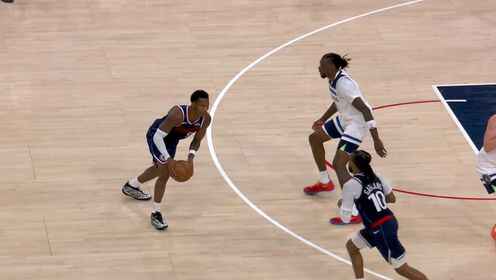 真有籃！加蘭13中8&5記三分高效拿下21分1板6助2斷 第三節13分