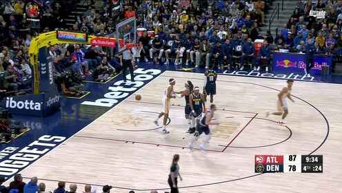 不只是防守悍將！丹尼爾斯14中8拿17分11板10助4斷 生涯首個(gè)三雙