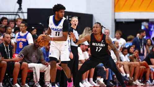  夏联-魔术力克热火 基诺内斯15分 基尔斯32分 贾米尔&middot;杨27+6