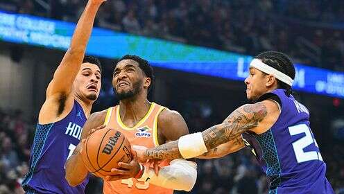 早早提前下班！米切尔vs黄蜂独揽30+5集锦