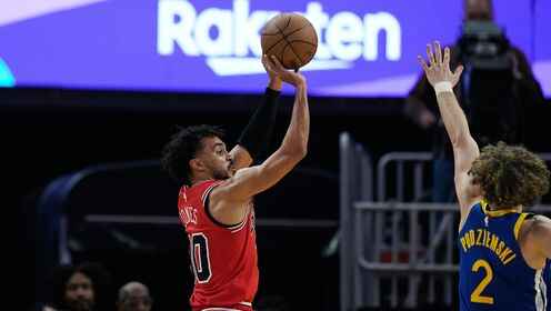 替補出戰！瓊斯vs勇士拿到22+4+5集錦