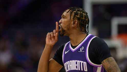 徹底投瘋了！蒙克17中8爆砍32分2板6助1帽 三分球13中7&罰球9中9