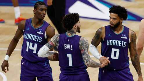 ??黃蜂大勝熱火 鮑爾30+13 克尼佩爾22分 阿德巴約缺陣