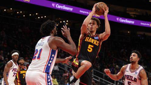 进攻相当高效！丹尼尔斯19中13砍全队最高27分 抢到5个前场篮板