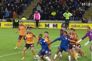  切爾西再下一城！內托開出角球前點無人碰到彈進球門！