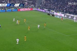 打破進(jìn)球荒！伊爾迪茲補(bǔ)時(shí)點(diǎn)球主罰穩(wěn)穩(wěn)命中，尤文3-1領(lǐng)先！