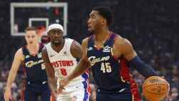 太鐵了！米切爾vs活塞20中6拿18分集錦