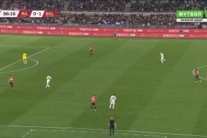  看吐了！意杯決賽0-1落后，米蘭第87分鐘還在倒腳！