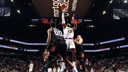 ??詹姆斯罰球助湖人絕殺太陽 狄龍進關鍵三分但挑釁被驅逐成轉折點