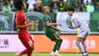 中超-2勝2平不敗！銅梁龍1-0送浙江賽季首敗 杜月徵處子球米特里策直紅