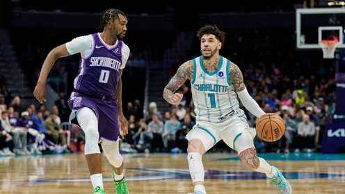 ??黃蜂26記三分大勝國王44分 鮑爾20+6+8 懷特27+5 雷諾16+7