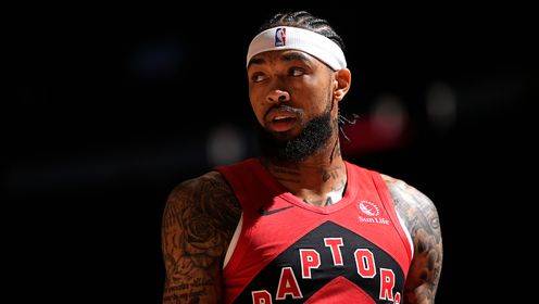 得分还得看你！莺歌30中15&三分11中5砍赛季新高37分 第三节15分