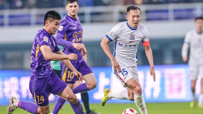 [CCTV全场集锦]中超-无缘冠军！申花3-1津门虎连续两年第2 阿苏埃路易斯破门吴曦点射