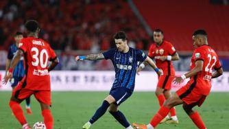 [咪咕全场集锦]中超-上海海港2-0客胜武汉三镇仍第四&距榜首3分 维塔尔世界波