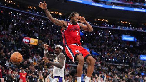 攻防一體！小卡24中8砍全隊最高32分外加12板3斷2帽 罰球12中12