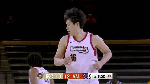 霸氣！楊瀚森假傳后直殺籃下雙手暴扣