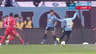 主場領先！馬萊萊助攻阿奇姆彭推射得手，英博1-0領先海港