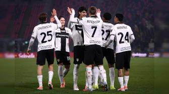  意杯-卡斯特罗头球绝杀 博洛尼亚2-1帕尔马