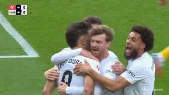  西甲-雨果-杜羅破門拉馬扎尼補(bǔ)時(shí)點(diǎn)球絕殺 瓦倫西亞3-2西班牙人