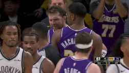 要停賽！東契奇和扎威肢體糾纏 被吹進攻犯規&雙方技犯