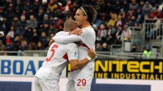  意甲-博雷利梅开二度 卡利亚里3-0热那亚