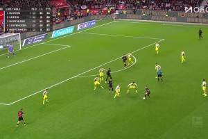 神来一脚！科法内杀到禁区抢射扳回一球