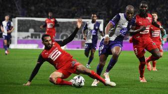 法甲-下半場連扳兩球 圖盧茲2-2逼平雷恩 法甲-下半場連扳兩球 圖盧茲2-2逼平雷恩