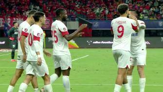 内内禁区外轰出一脚贴地斩，玉昆2-0领先梅州