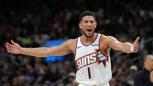 我有幫手了！布克22中10&三分7中3砍下24分6板7助3斷