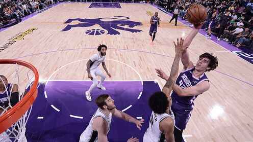 生涯得分新高！雷諾vs馬刺獨攬32+9集錦