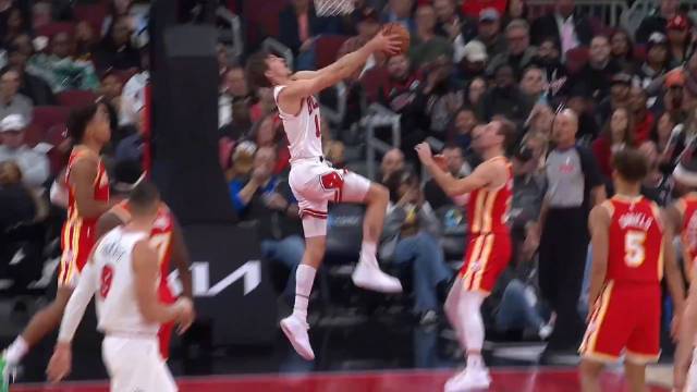 ??公牛8人上雙擊退老鷹！武切維奇17+17+9 波津27分 吹楊21+17