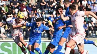  意甲-贝尔特兰破门尼昂建功 佛罗伦萨1-1恩波利