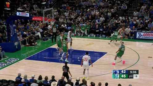 數據挺全面！弗拉格16中6&罰球7中6 砍18分9板7助4帽