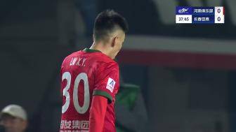  真勇敢??亞泰守門員安智誠用臉擋出對手近距離爆射