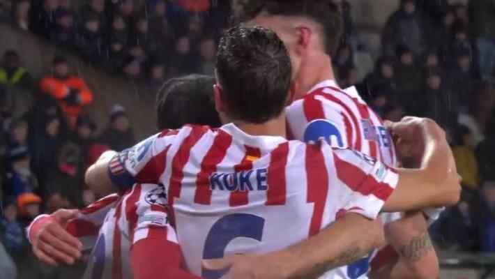 定位球發(fā)威！盧克曼門前將皮球撞進(jìn)球網(wǎng)