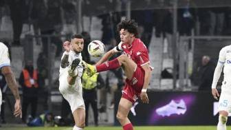  法国足球甲级联赛-本耶德尔破门奥巴梅扬建功 9人摩纳哥2-2马赛