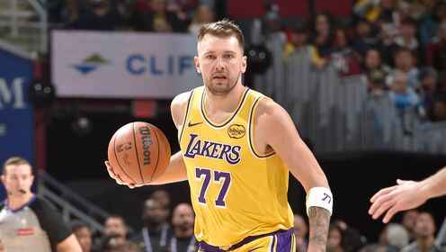 二三節打滿&第四節被迫打卡！東契奇20中12空砍29+5+6 正負值-23