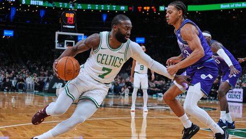 ??努爾基奇準(zhǔn)絕殺 爵士險(xiǎn)勝綠軍終結(jié)3連敗 布朗36分&送關(guān)鍵犯規(guī)